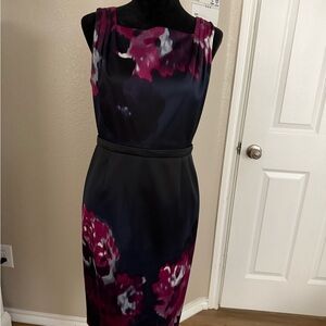 Tahari Pink Sheath Dress Sleeveless Scoop Neck Midi